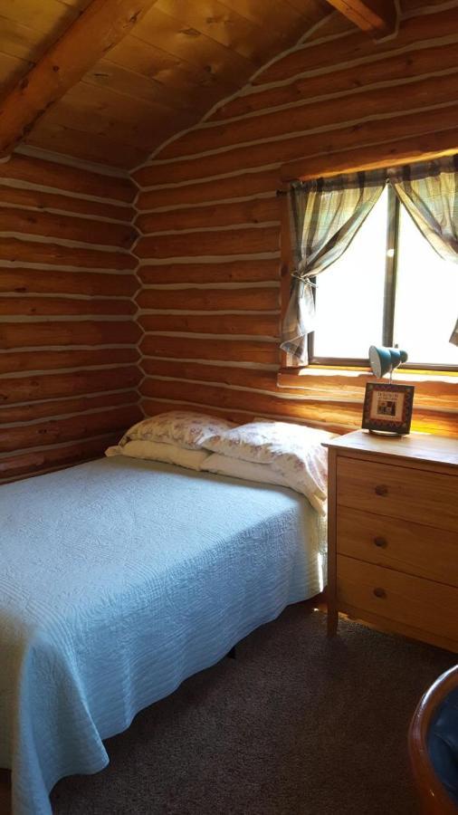 הוט ספרינגס River Falls Lodging -Black Hills, South Dakota מראה חיצוני תמונה